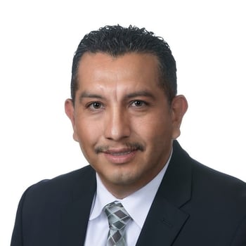 Oscar Mora