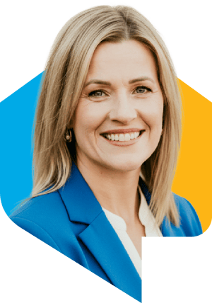 Headshot of Lindsay Witter