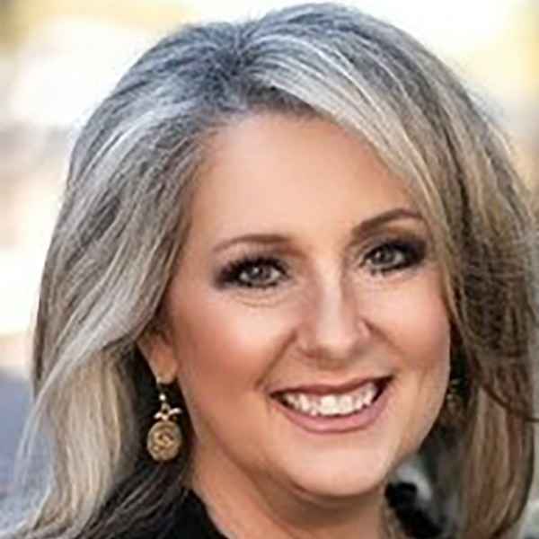 Leeann Rives