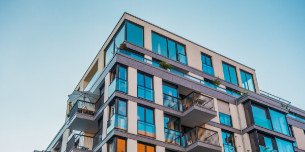 Homebuyers: The Pros and Cons of Investing in Condos